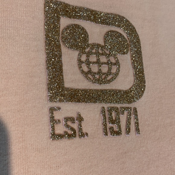 DISNEY PARKS AUTHENTIC ORGINAL SPIRIT JERSEY PINK WITH ROSE GOLD SPARKLING - Picture 3 of 7